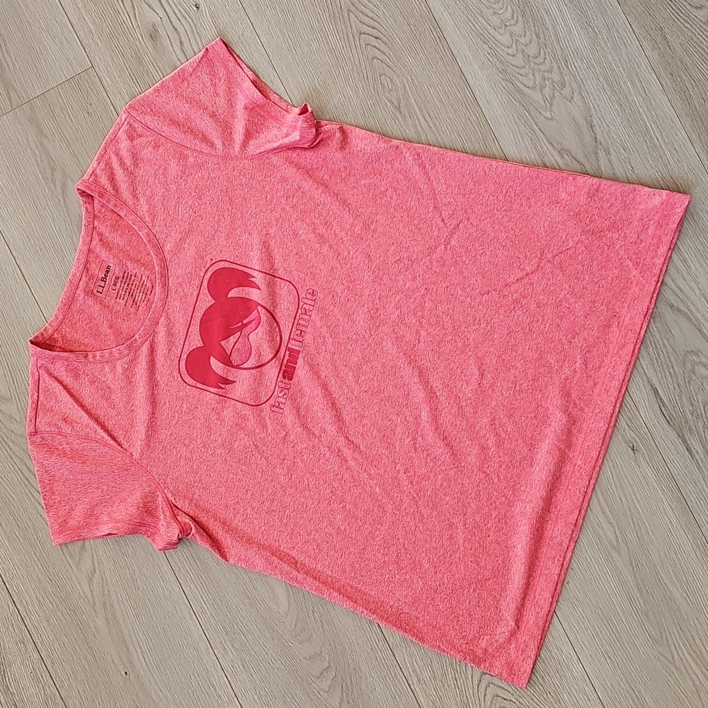 LL Bean Fast And Female Graphic‎ Athletic Shortsleeve Shirt Large